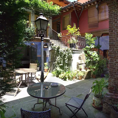 De La Triste Condesa Zajazd Arenas de San Pedro