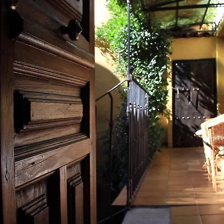 De La Triste Condesa Zajazd 3*