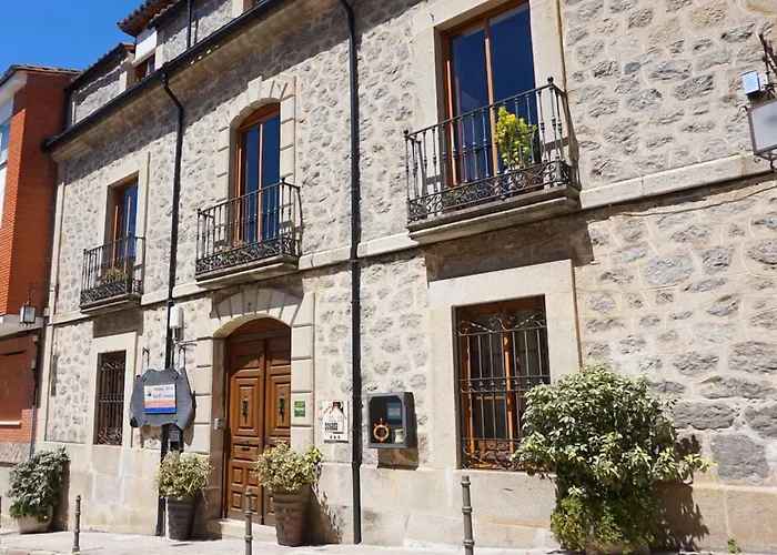 Inn De La Triste Condesa Arenas de San Pedro