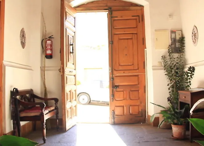 De La Triste Condesa